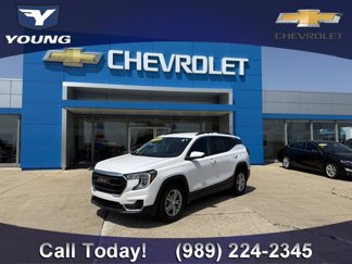 Used 2022 GMC Terrain SLE w/ Driver Convenience Package image 1