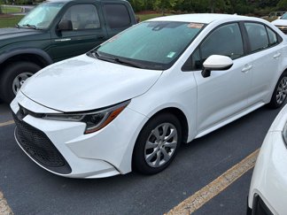 Certified 2021 Toyota Corolla LE image 1