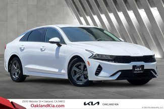 Used 2023 Kia K5 LXS image 1