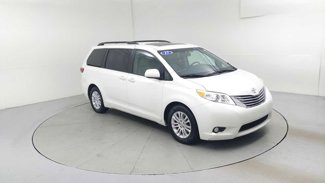 Used 2017 Toyota Sienna Limited Premium image 1