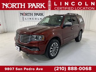 Used 2015 Lincoln Navigator 2WD image 1