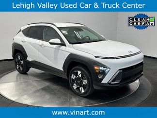 Used 2024 Hyundai Kona SEL image 1