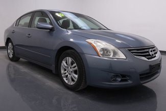 Used 2010 Nissan Altima 2.5 S w/ Convenience Pkg image 1