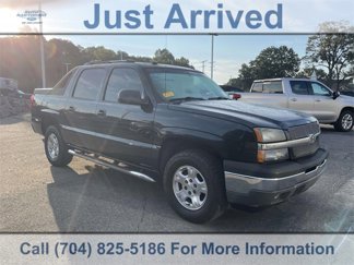 Used 2005 Chevrolet Avalanche Z71 w/ Sun And Sound Package video 1