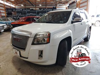 Used 2015 GMC Terrain Denali image 1
