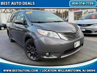 Used 2011 Toyota Sienna XLE image 1