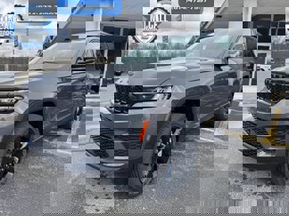 New 2025 Jeep Grand Cherokee Altitude image 1