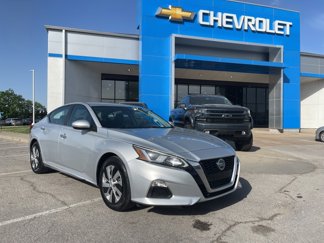 Used 2020 Nissan Altima 2.5 S image 1