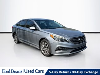 Used 2016 Hyundai Sonata Sport image 1