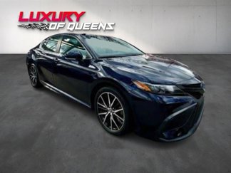 Used 2021 Toyota Camry SE w/ Convenience Package image 1