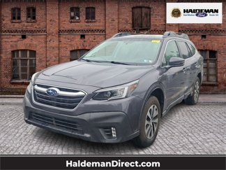 Used 2022 Subaru Outback Premium image 1