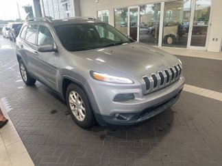 Used 2016 Jeep Cherokee Latitude image 1