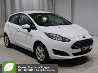 Used 2016 Ford Fiesta SE image 1