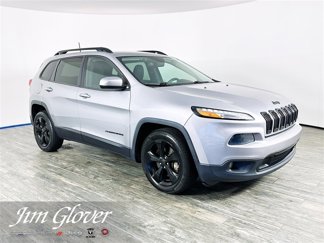 Used 2016 Jeep Cherokee Latitude w/ Comfort/Convenience Group image 1