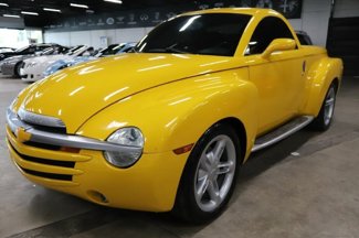 Used 2003 Chevrolet SSR w/ Preferred Equipment Group image 1
