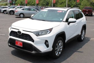 Certified 2019 Toyota RAV4 XLE Premium image 1
