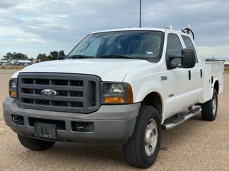 Used 2005 Ford F350 XL image 1