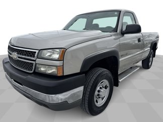 Used 2005 Chevrolet Silverado 2500 W/T image 1
