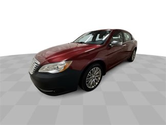 Used 2013 Chrysler 200 Limited image 1