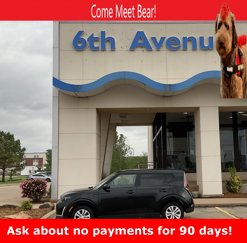 Used 2023 Kia Soul LX image 1