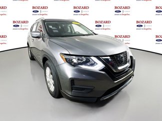 Used 2018 Nissan Rogue SV image 1