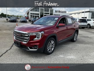Used 2022 GMC Terrain SLT image 1