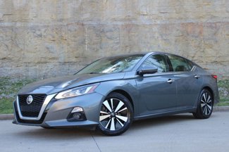 Used 2020 Nissan Altima 2.5 SL image 1