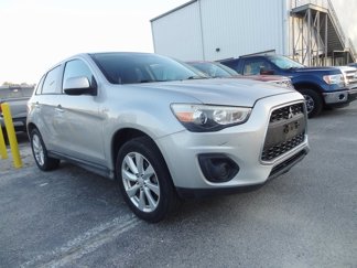Used 2015 Mitsubishi Outlander Sport ES image 1