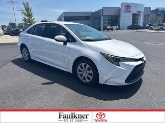 Certified 2023 Toyota Corolla LE image 1