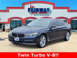 Used 2019 BMW 750i xDrive w/ Executive Package image 1