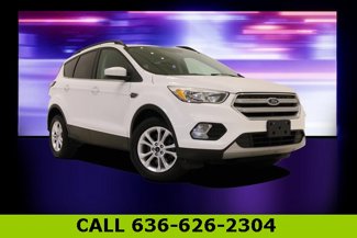 Used 2018 Ford Escape SE w/ SE Sync 3 Package image 1