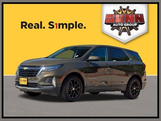 Used 2023 Chevrolet Equinox LT image 1
