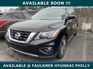 Used 2019 Nissan Pathfinder SL image 1