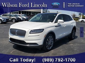 Used 2022 Lincoln Nautilus Reserve image 1