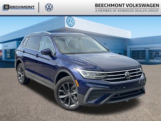 Certified 2022 Volkswagen Tiguan SE image 1