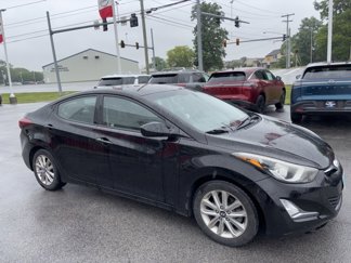 Used 2015 Hyundai Elantra SE w/ Option Group 02 image 1