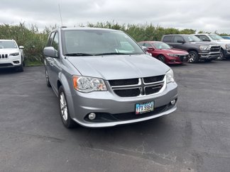 Certified 2019 Dodge Grand Caravan SXT image 1
