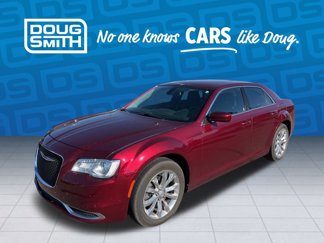 Certified 2019 Chrysler 300 Touring image 1