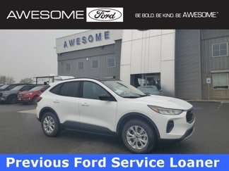 New 2025 Ford Escape Active w/ Cold Weather Package image 1