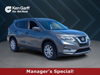 Used 2020 Nissan Rogue S video 1