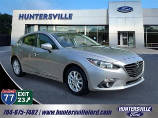 Used 2016 MAZDA MAZDA3 i Grand Touring image 1