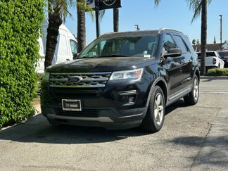 Used 2018 Ford Explorer XLT image 1