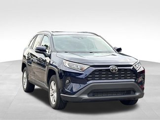 Used 2020 Toyota RAV4 XLE image 1