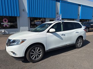 Used 2014 Nissan Pathfinder SL image 1