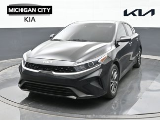 Used 2022 Kia Forte LXS image 1