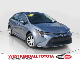 Used 2022 Toyota Corolla LE image 1