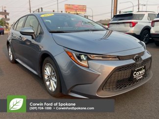 Used 2022 Toyota Corolla LE image 1