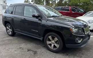 Used 2016 Jeep Compass High Altitude image 1