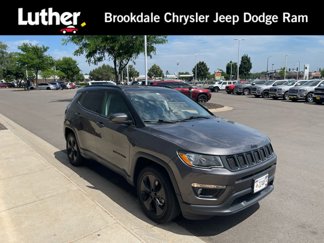 Used 2020 Jeep Compass Latitude image 1