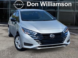 New 2025 Nissan Versa S image 1